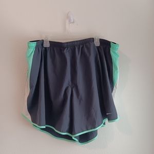Nike Dri-FIT Short Women Size 3XL Black